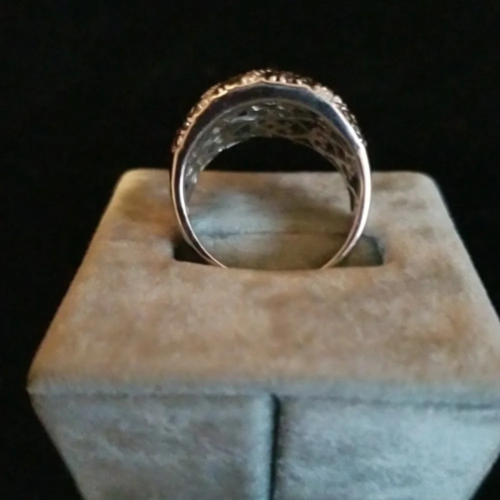 Silver ring with Diamonds - Picture 4 of 11